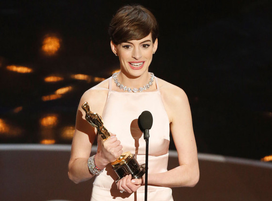 2013 Oscars Show, Anne Hathaway 2013 Oscars Show, Anne Hathaway
